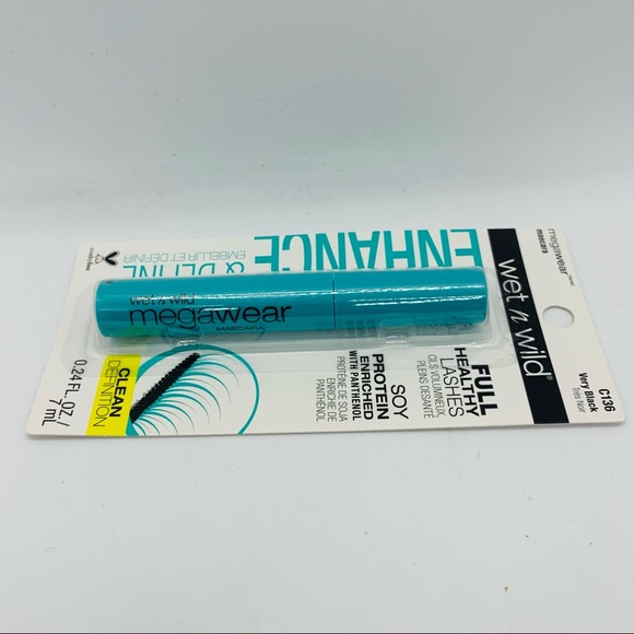 Wet n Wild Megawear Enhanced and Defined Mascara - Picture 5 of 5